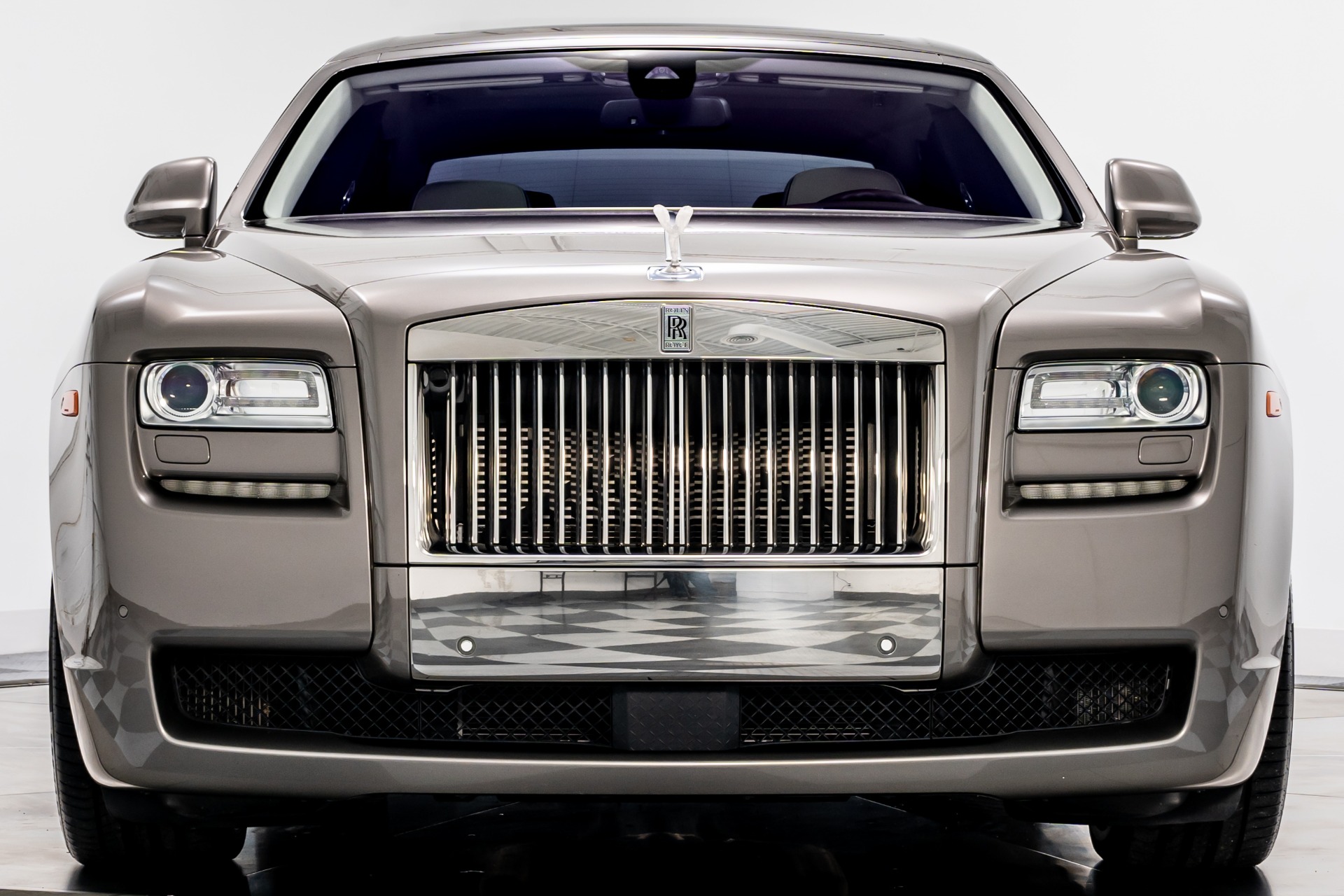 Silver Sand 2014 Rolls-Royce Ghost For Sale - Stock Number W21347