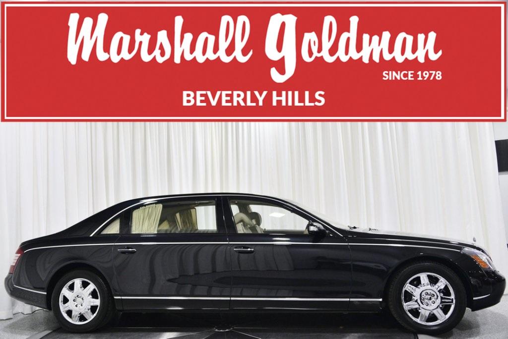 WhiteBox 1:43 Maybach 62 Year 2009 dark blue metallic